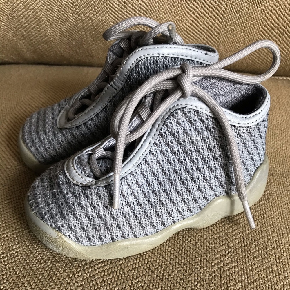 Jordans little kid's shoes